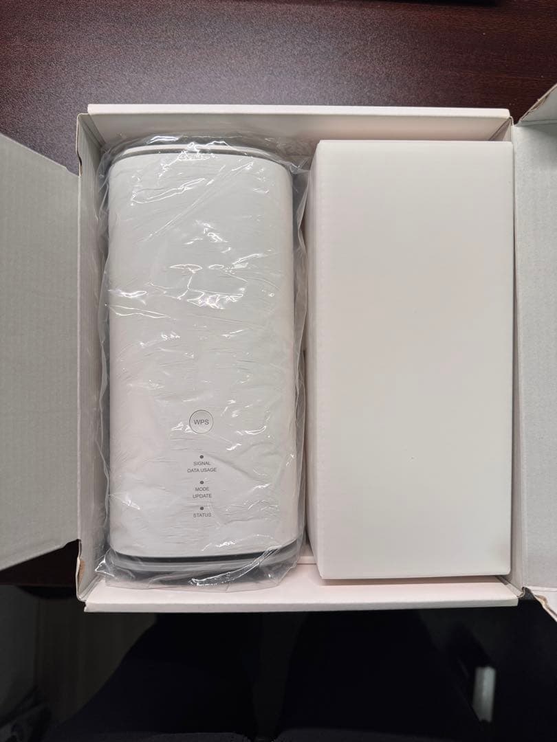 Speed Wi-Fi  5G L13 本体（5G対応ホームルーター）