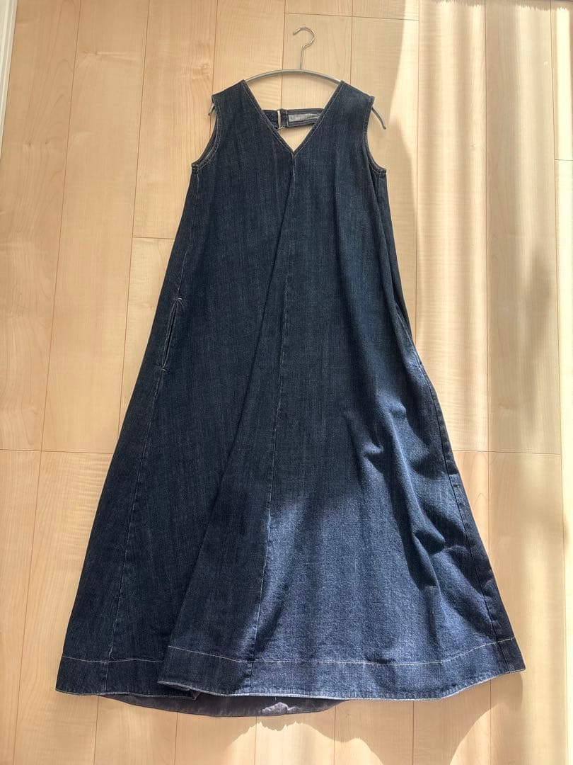 anuans Aラインノースリーブワンピース