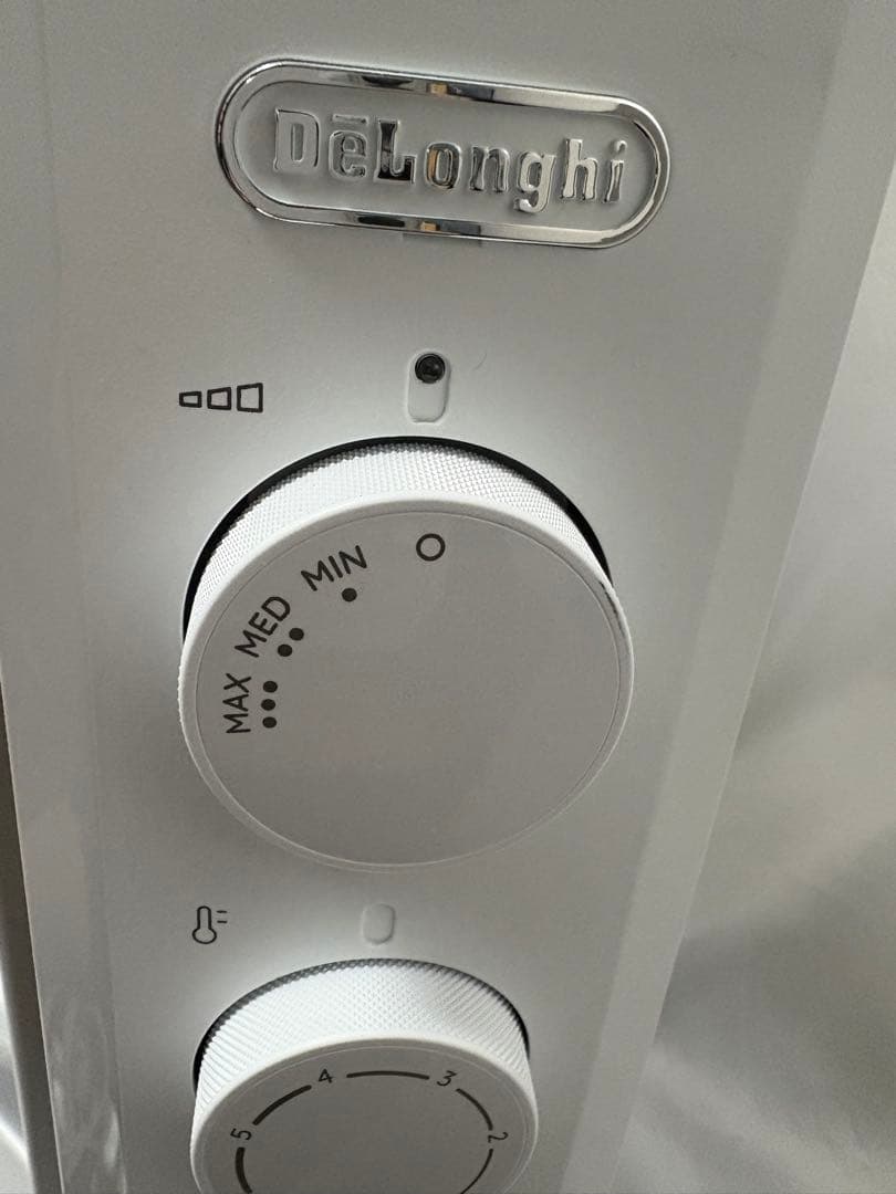 DeLonghi Vertigo オイルヒーター RHJ21F0812-WH