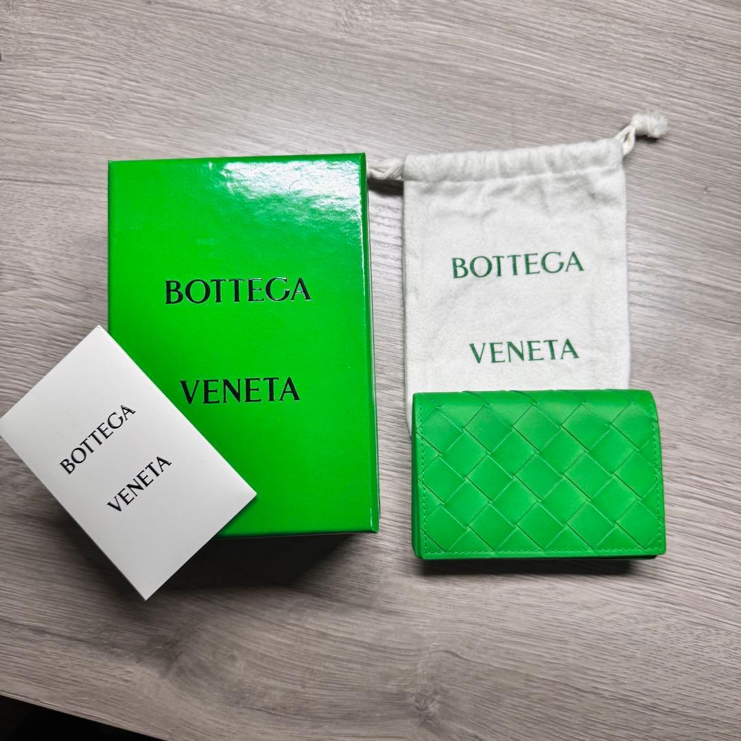 【極美品】BOTTEGA VENETA 名刺入れ カードケース パラキート 緑