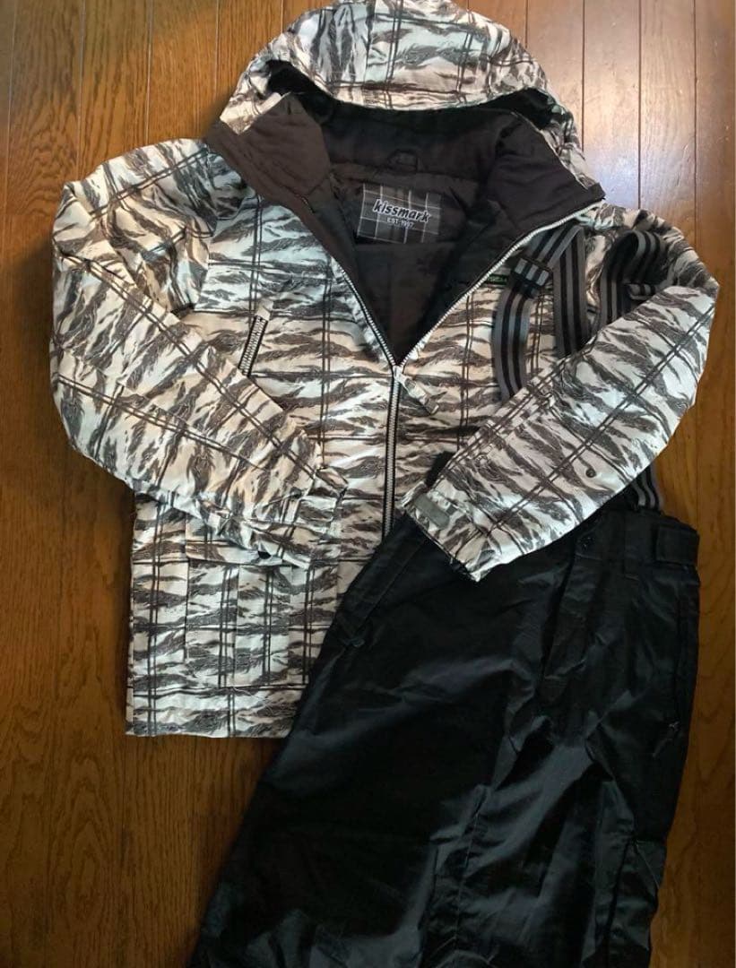 airw21　kissmark スキーウェア メンズ 上下セット