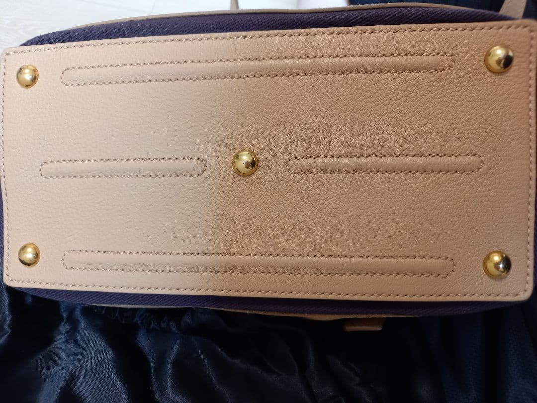 ル*フ様 サンローランミューズトゥミニ ベージュ