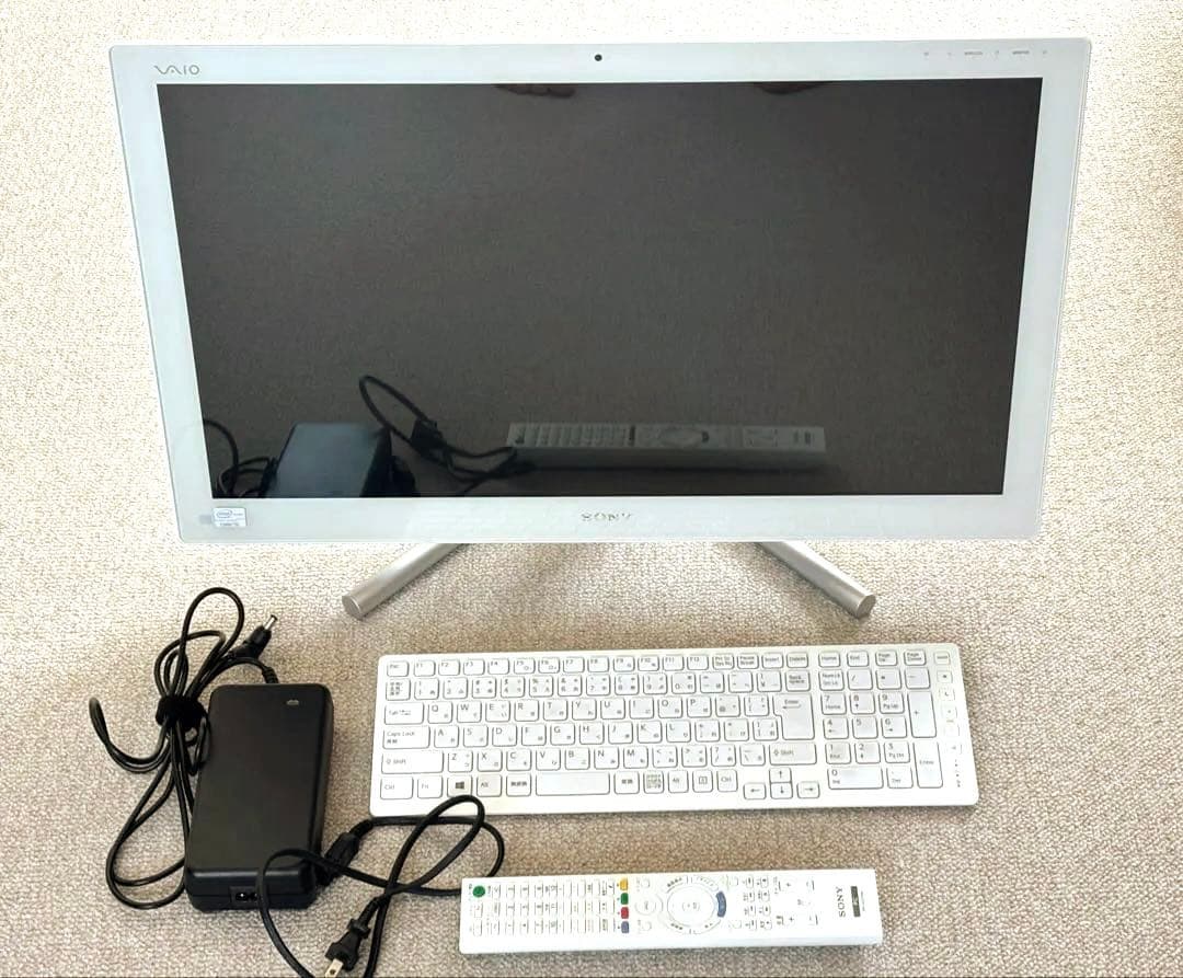 【美品】SONY VAIO 一体型PC SVL241B17N