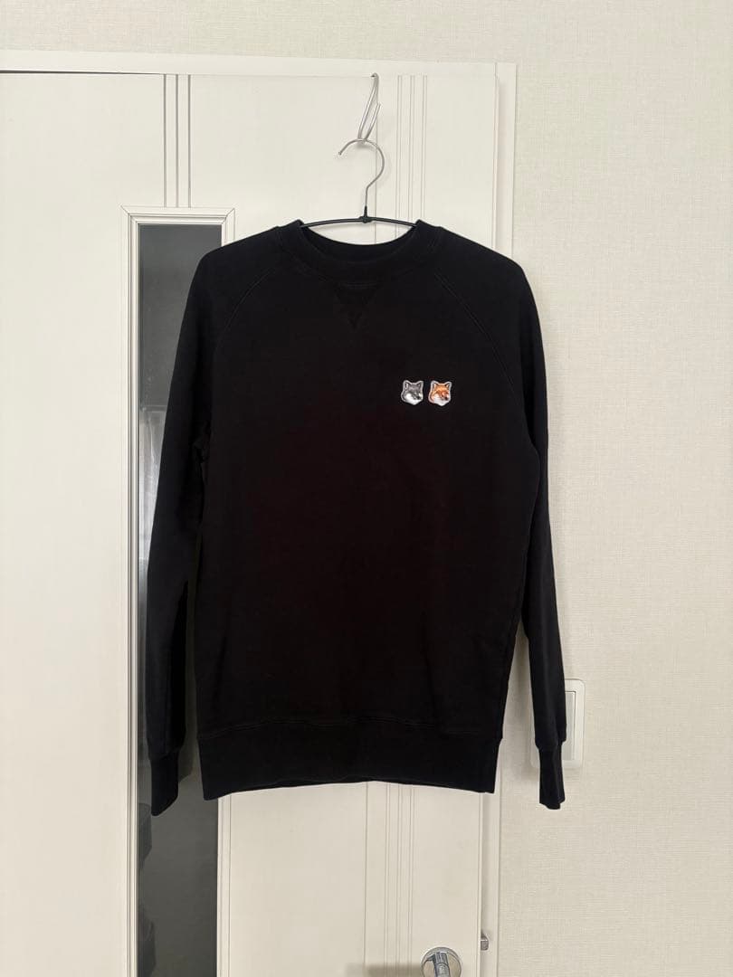 メゾンキツネ　スウェット　黒　Mサイズ