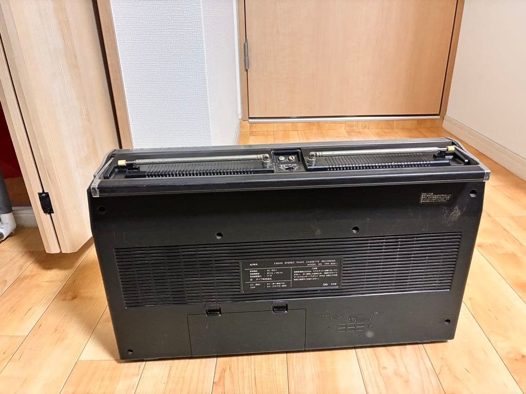 ラジオ・コンポ AIWA 2band stereo radio cassette TPR-820