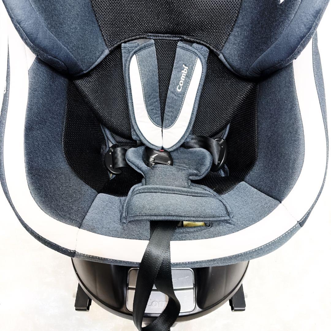 美品 Combi コンビ チャイルドシート　ISOFIX JJ800 ネイビー