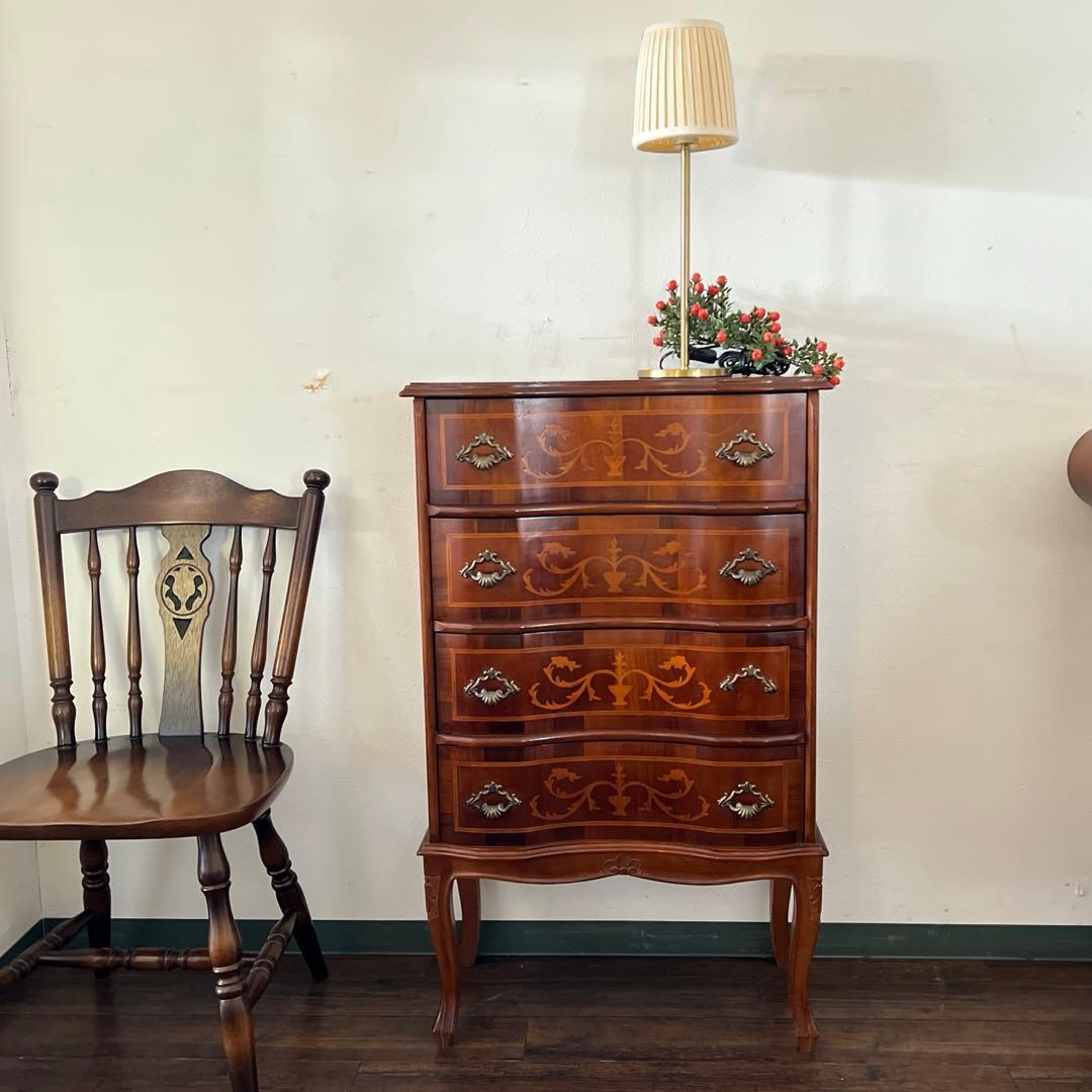 k787 イタリア製 象嵌チェスト クラシカル家具 エレガントな猫脚の逸品
