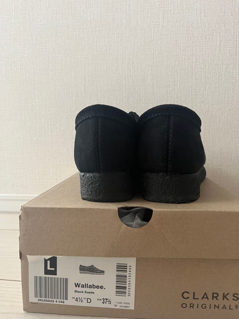 クラークスワラビー　オリジナルズ23.5cm