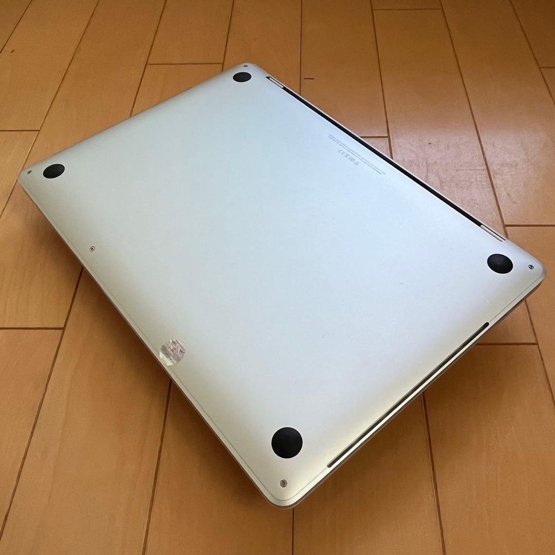 MacBook Pro 13インチ 2020 i7-16GB-512GB（281