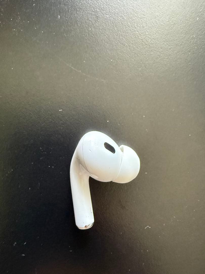 AirPods Pro 2本体 ホワイト 充電ケース付き