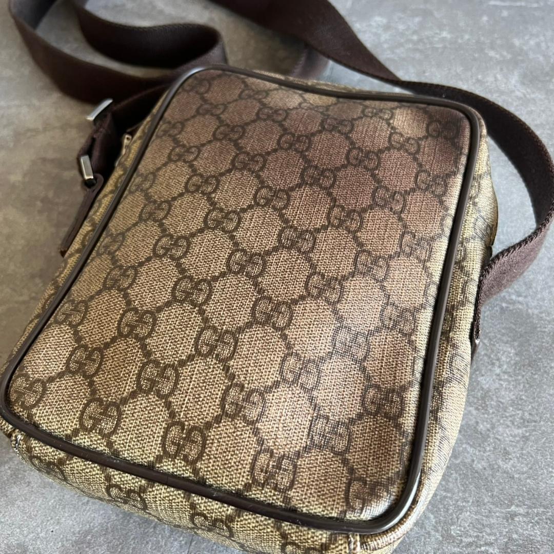⭐️GUCCI⭐️グッチ GGスプリーム ショルダーバッグ