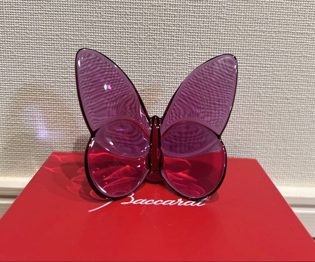 Baccarat ラッキーバタフライ　ピオニー