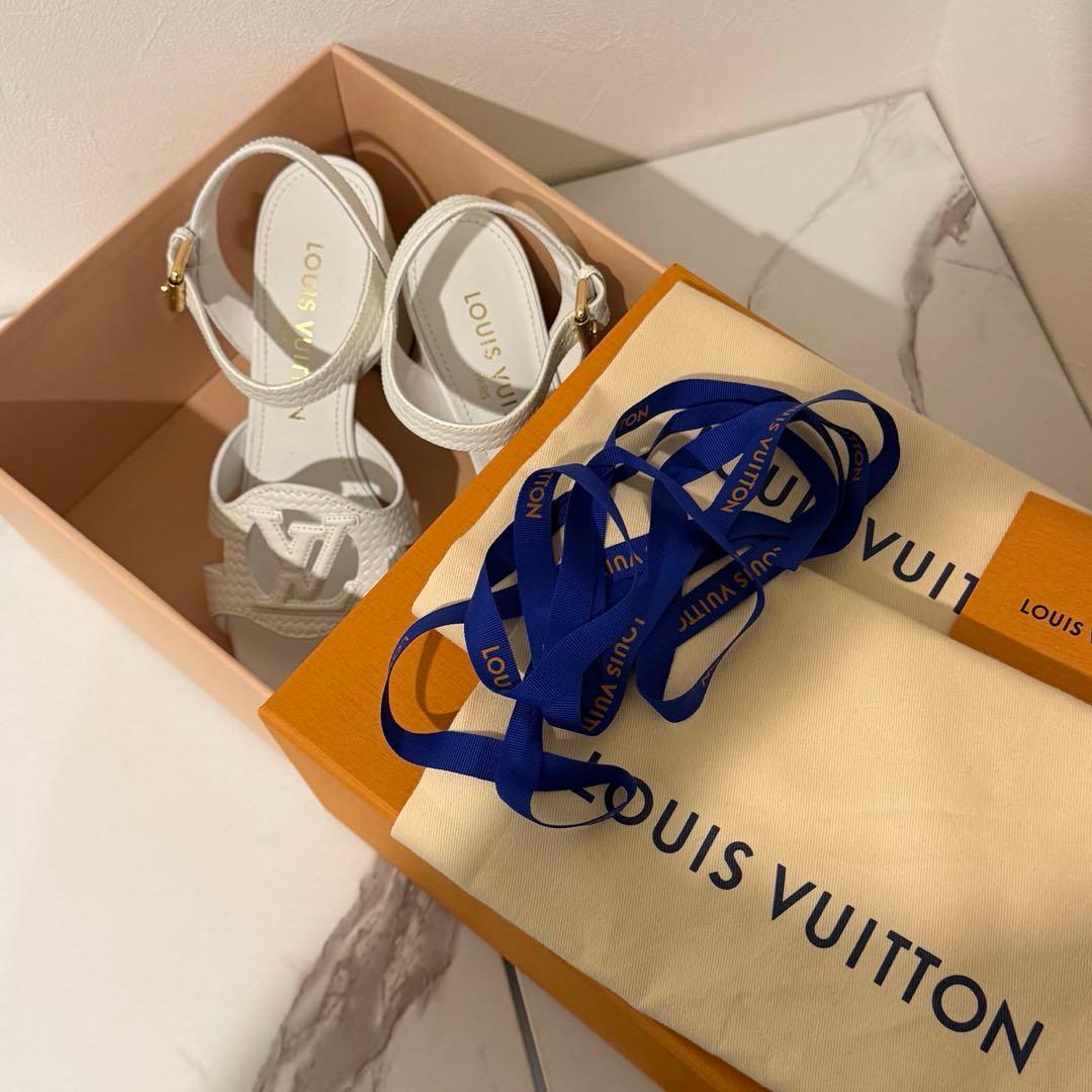 LOUIS VUITTON ホワイト サンダル　LV イソラ サンダル