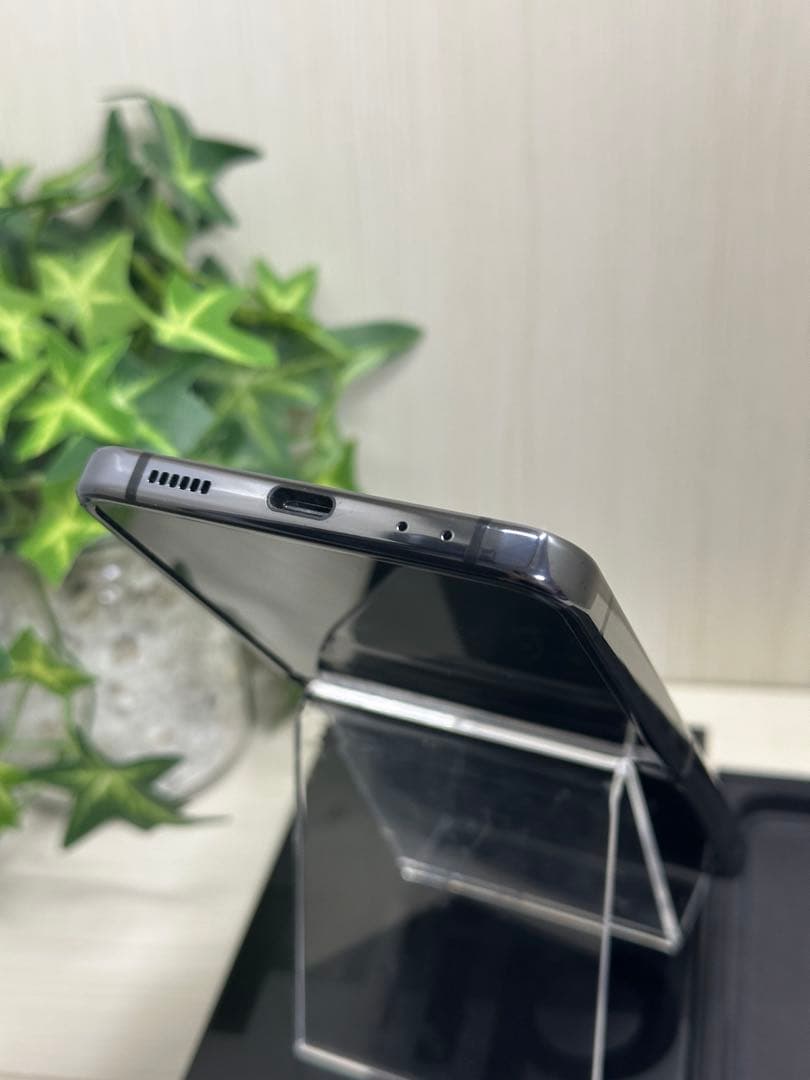 ✅SAMSUNG Galaxy Z Flip4 5G(訳あり)