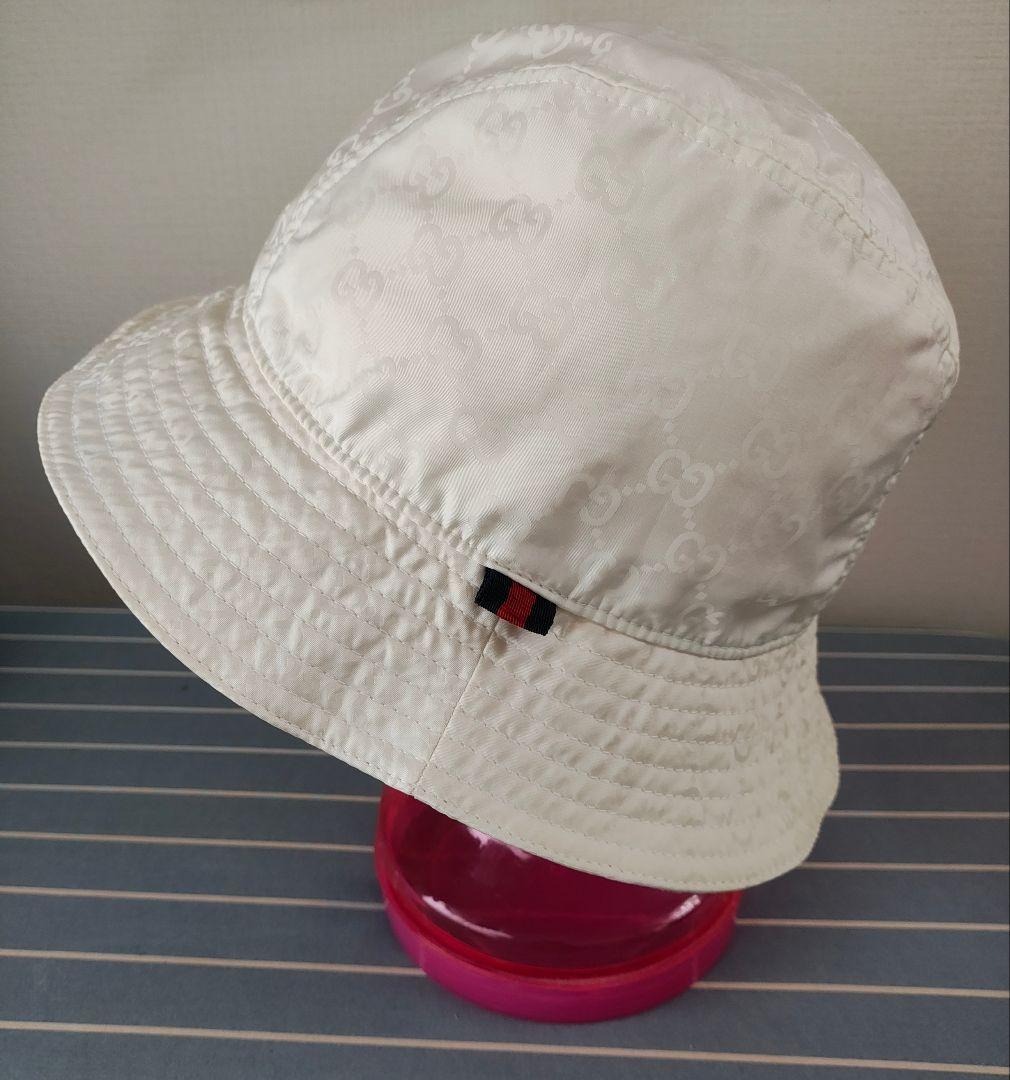 GUCCI　グッチ　ホワイトGGパターンバケットハット
