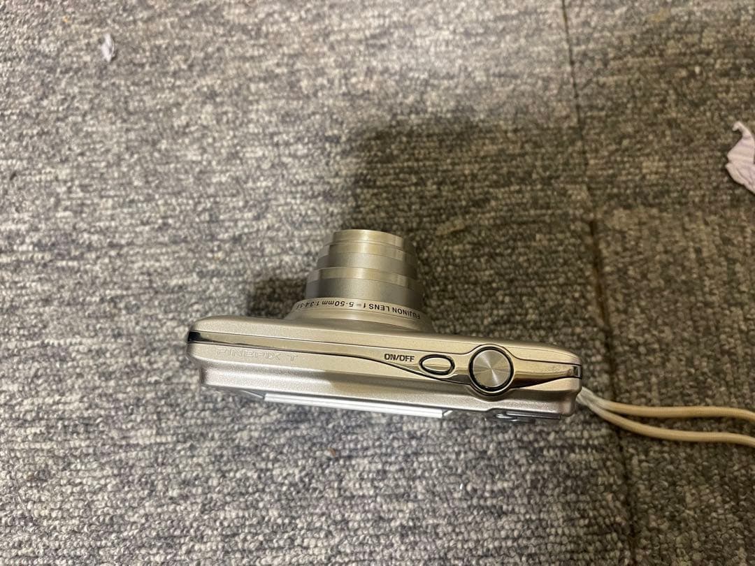 その他 Fujifilm 16 Mega Pixels HD T400