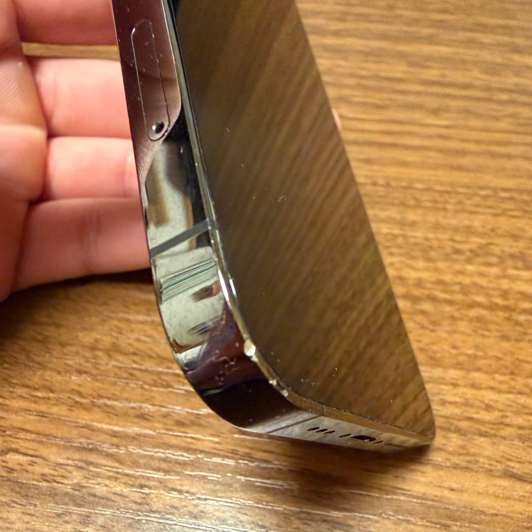 ［中古)iPhone 12 Pro 128GB 新品純正ケーブル付き