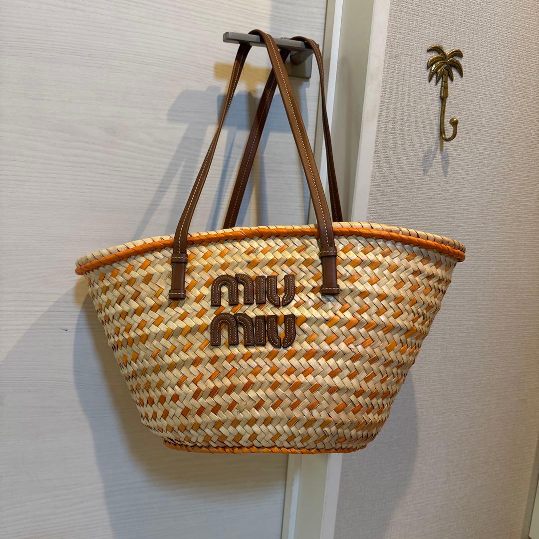 MIU MIU ラタン かごバッグ