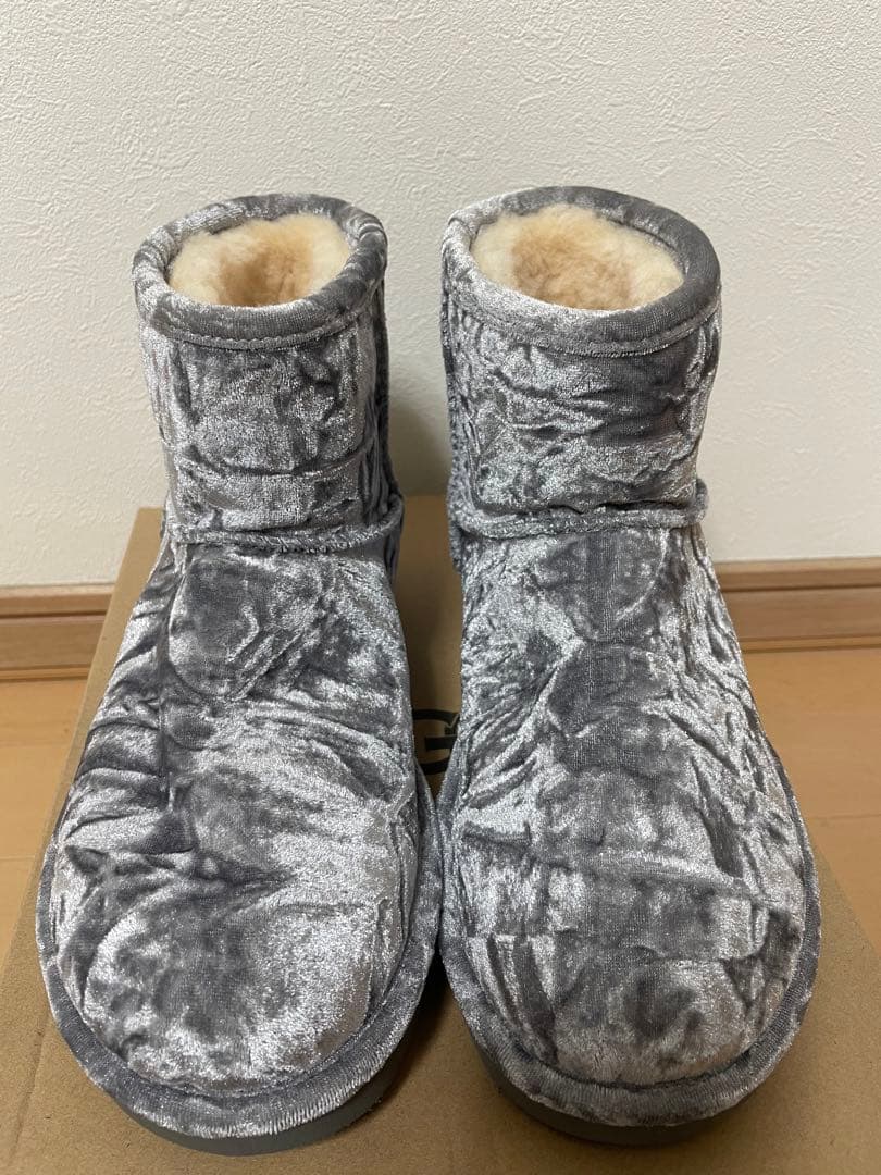 UGGムートンブーツ