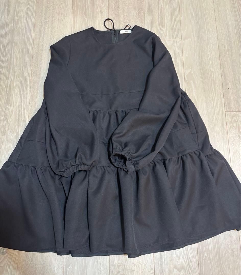 yoriヨリランダムティアードショートドレス完売ブラック黒ワンピース