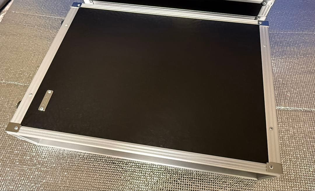 【美品】ARMOR A2U 2Uラックケース FRP仕様 ブラック