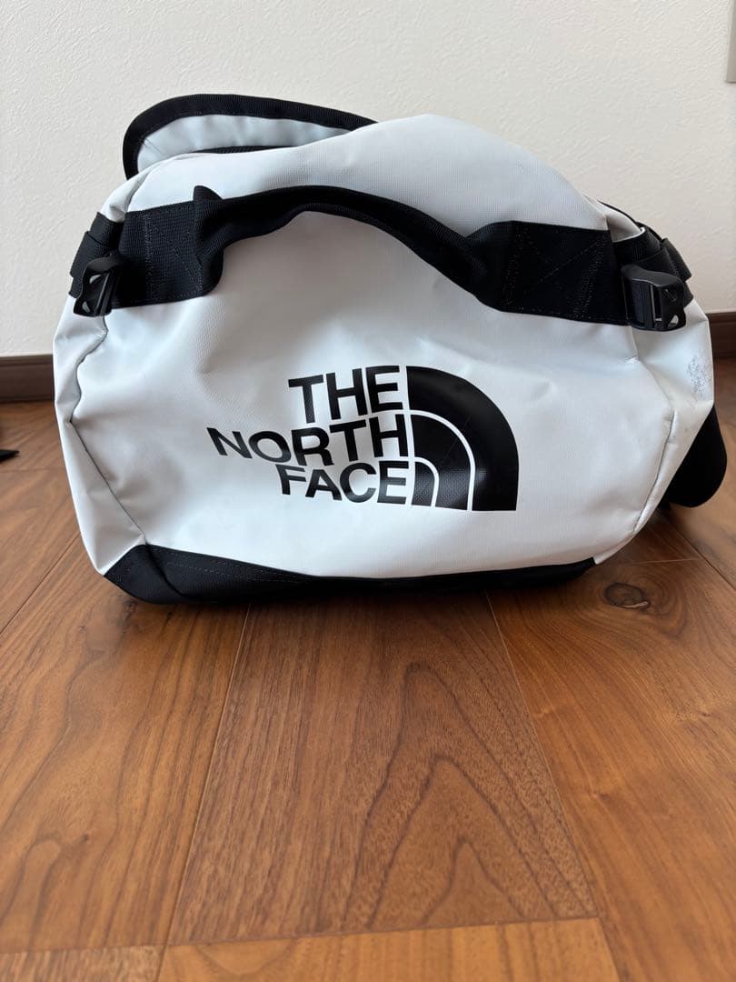 ノースフェイス　ダッフルバッグ　M