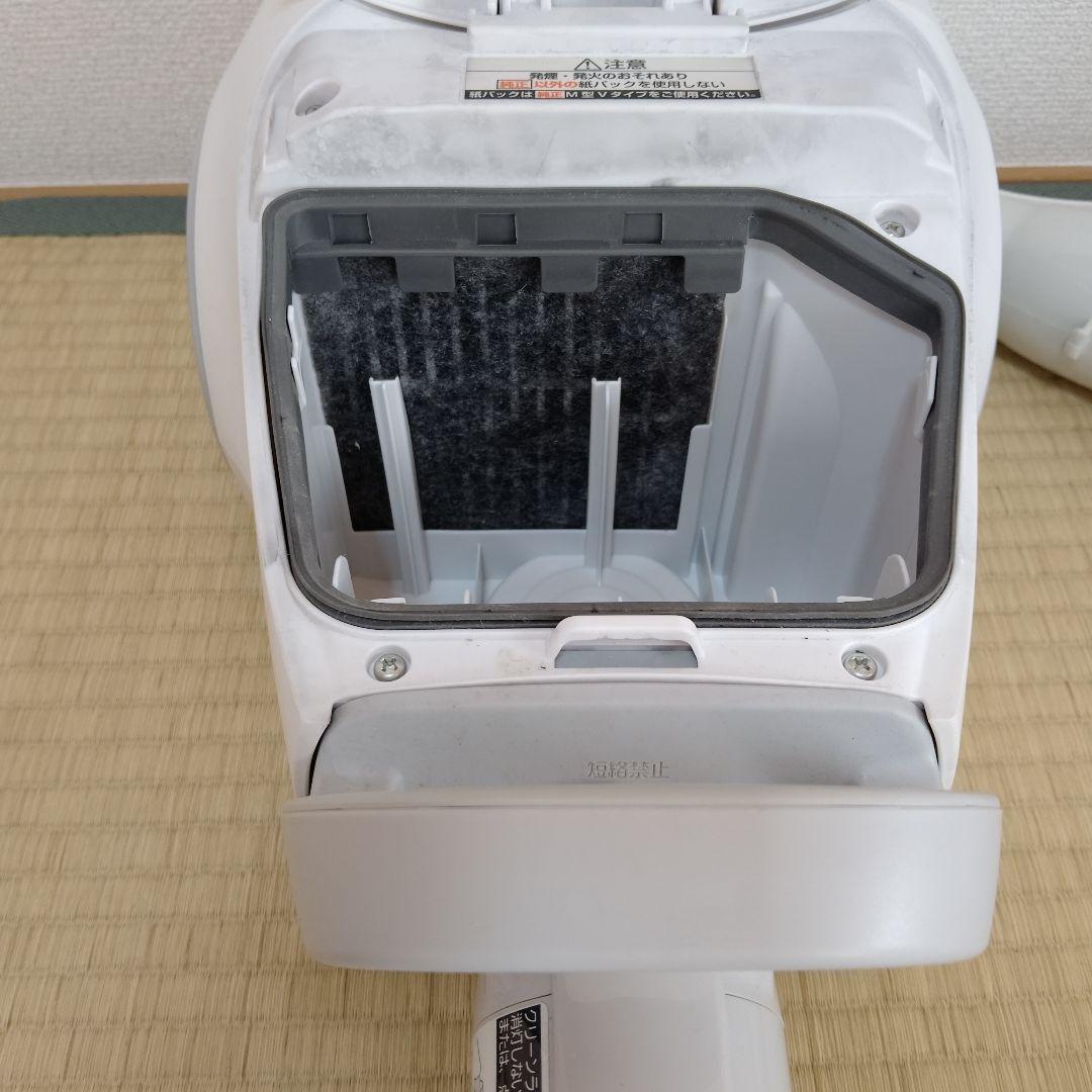 Panasonic MC-PJ200G 掃除機 本体　紙パック3枚付き　美品
