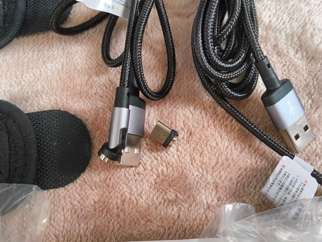 HTC Vive Tracker + Base Station + アクセサリー