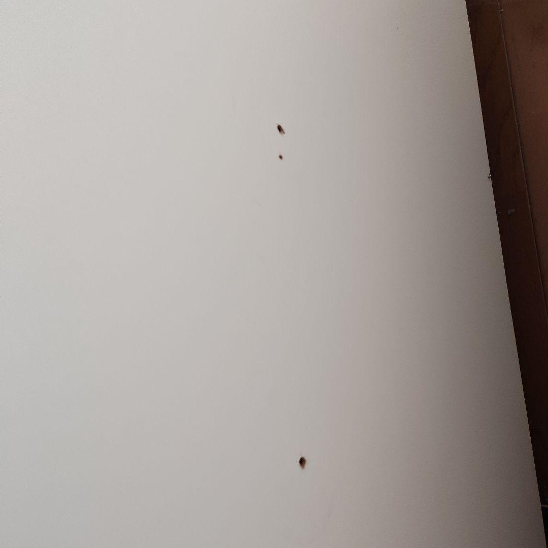 木製食器棚 ホワイトとブラウン 収納力抜群