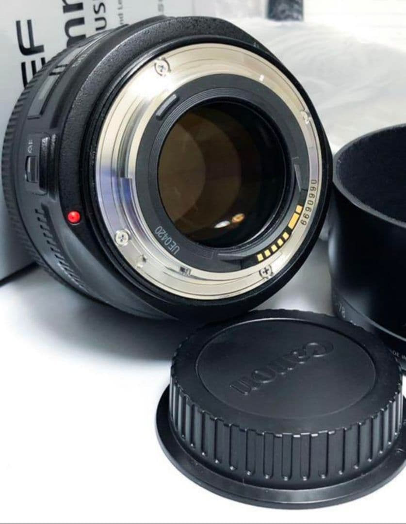 Canon レンズ　EF 50mm F/1.2L USM