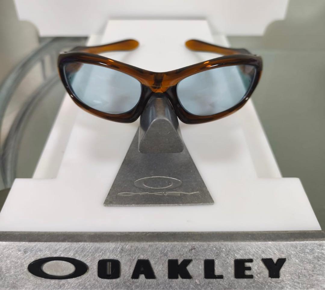 Oakley Monster Dog オークリーモンスタードッグ