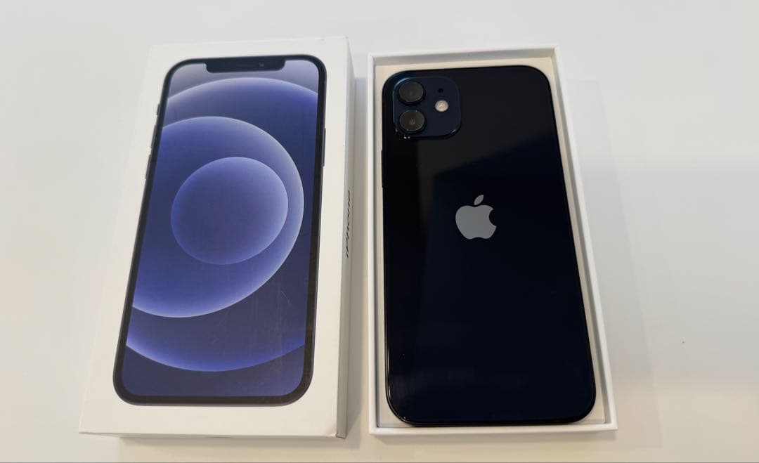 Apple iPhone 12 ブラック 128GB