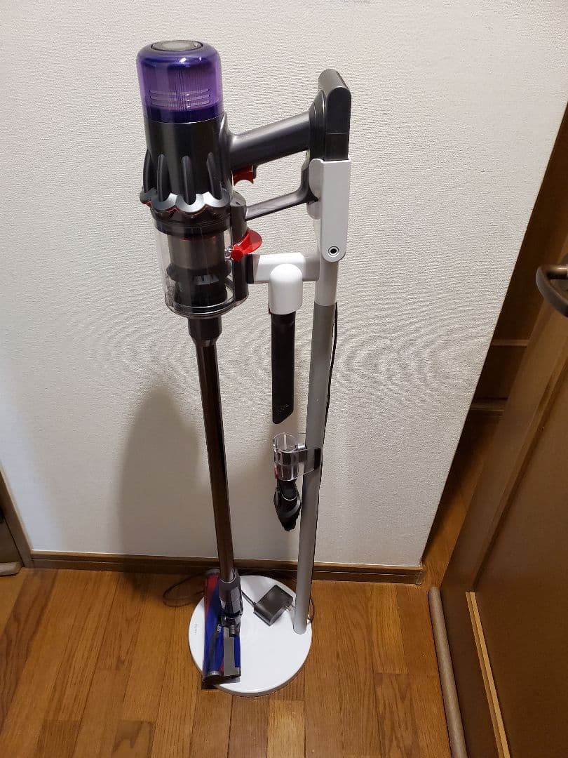 値下げしました　ダイソンSV18分解清掃動作確認済み 純正スタンド付き