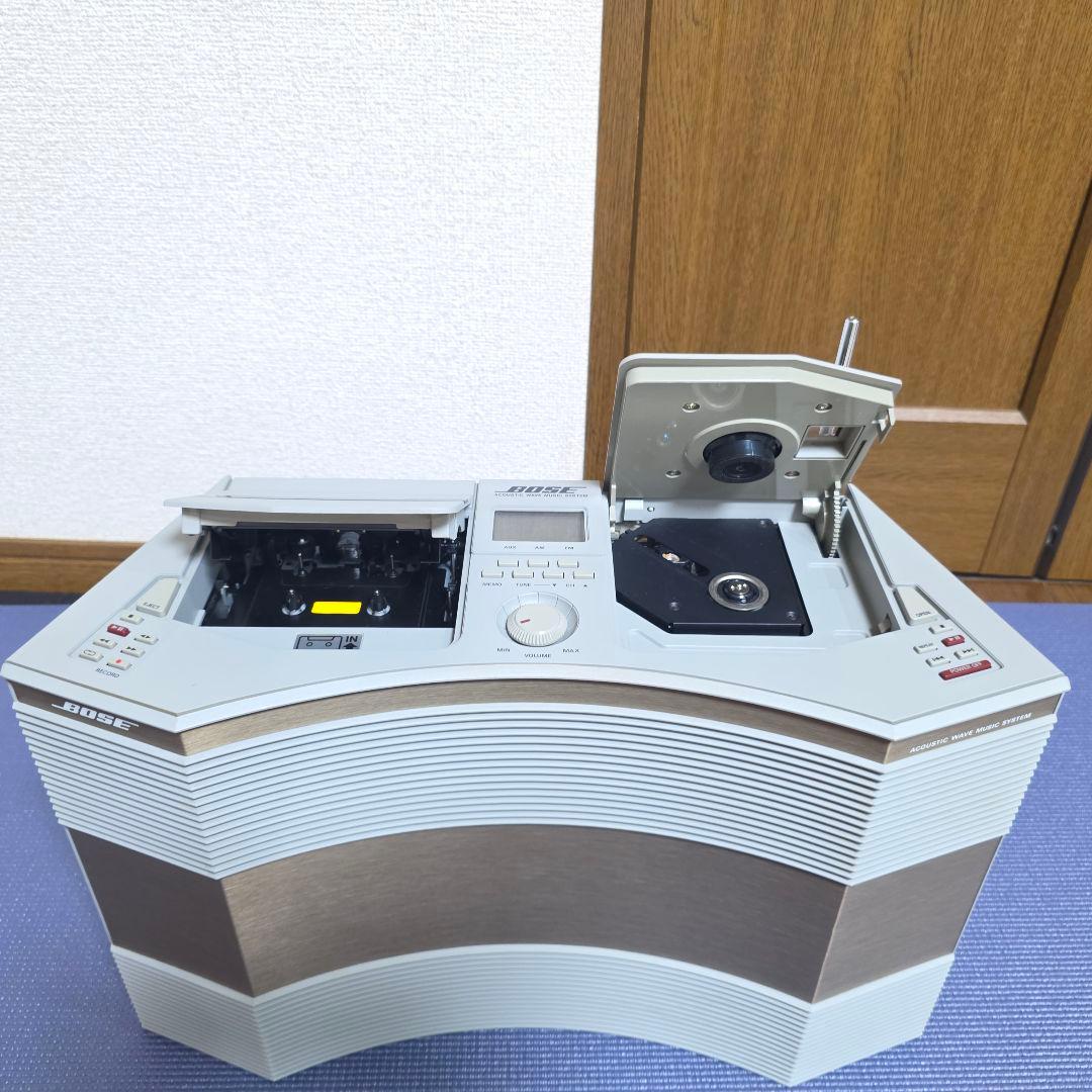 【47】BOSE AW-1D CDラジカセ 【外装美品】匿名配送【ジャンク】