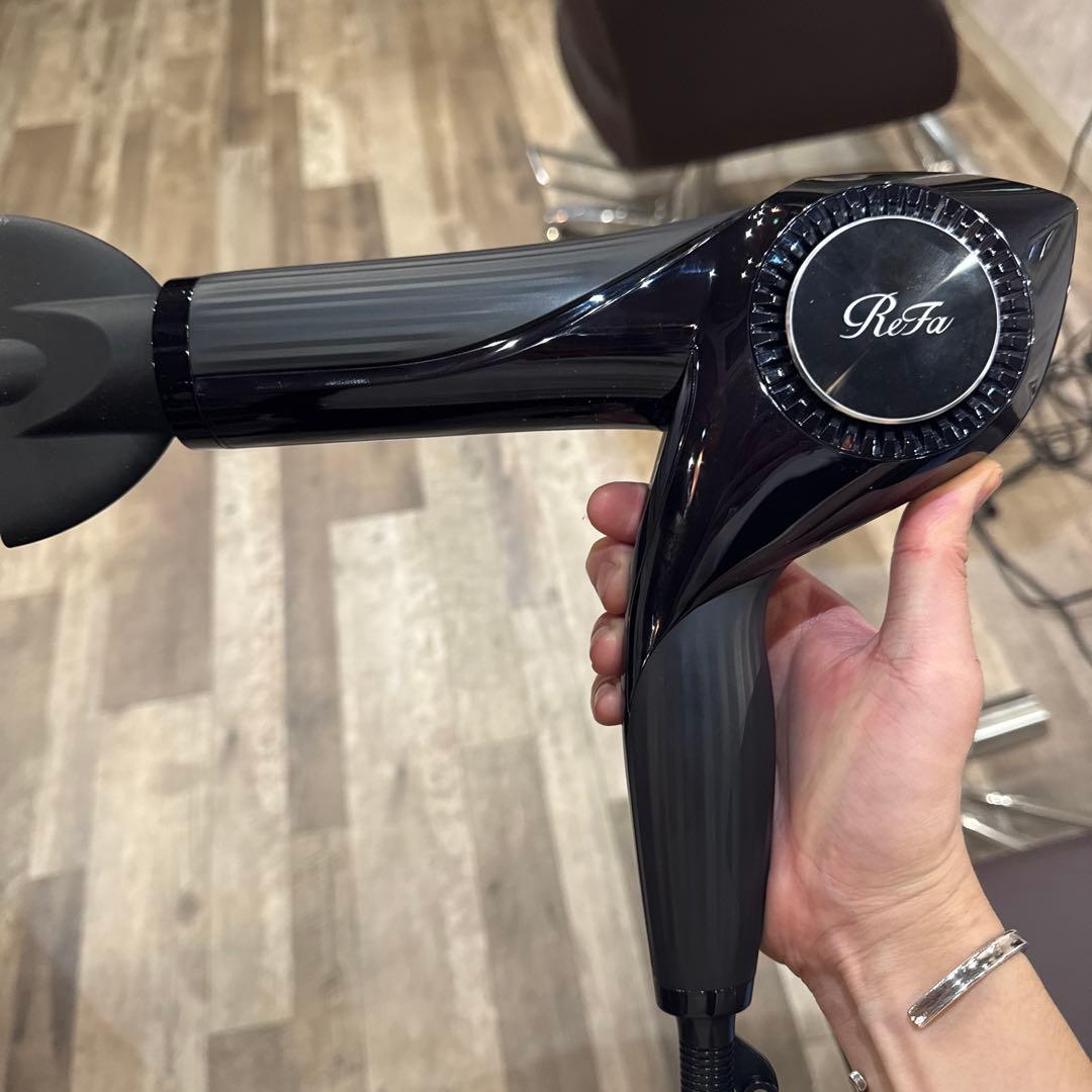 や*ー様 ReFa ブラック ヘアドライヤー