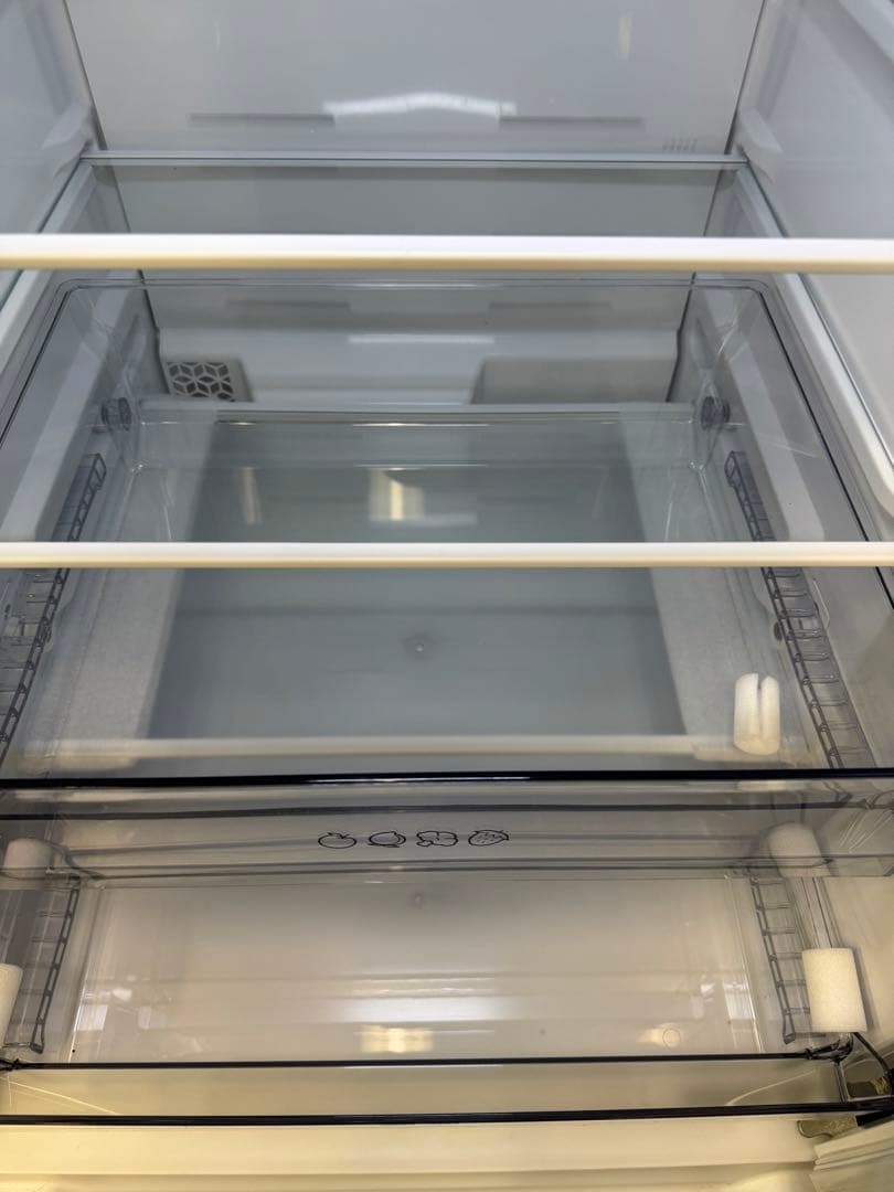 【美品】Hisense ハイセンス 冷蔵庫 HI-G260HW 2024年製