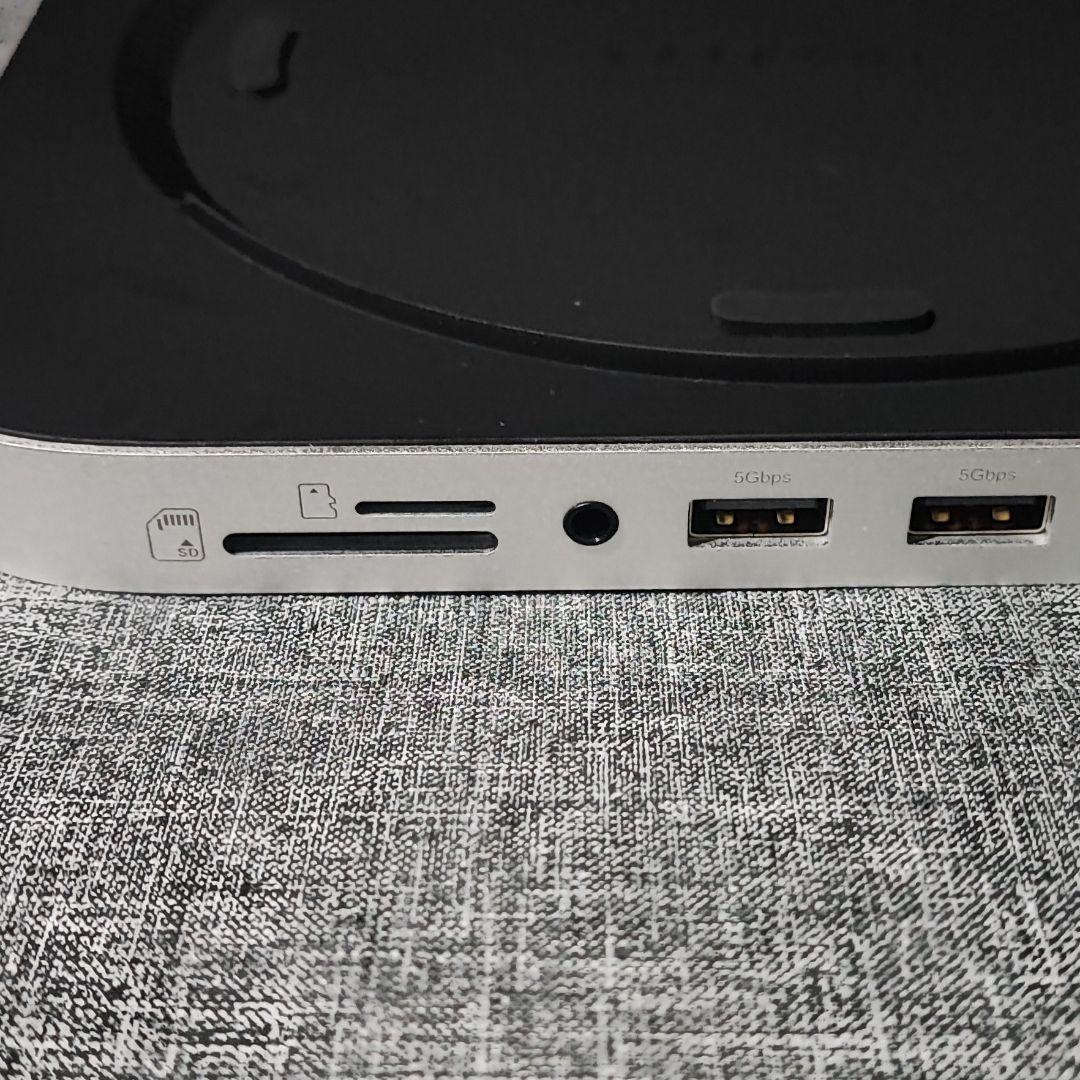 Mac mini スタンド＆ハブ NVMe SSDエンクロージャー付き