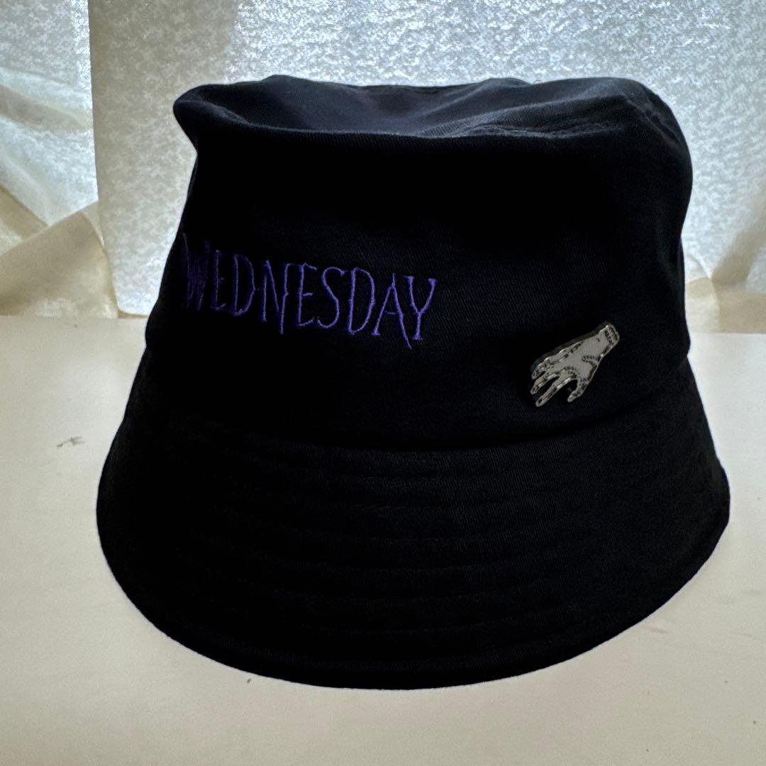 ウェンズデー×CA4LA 限定バケハ