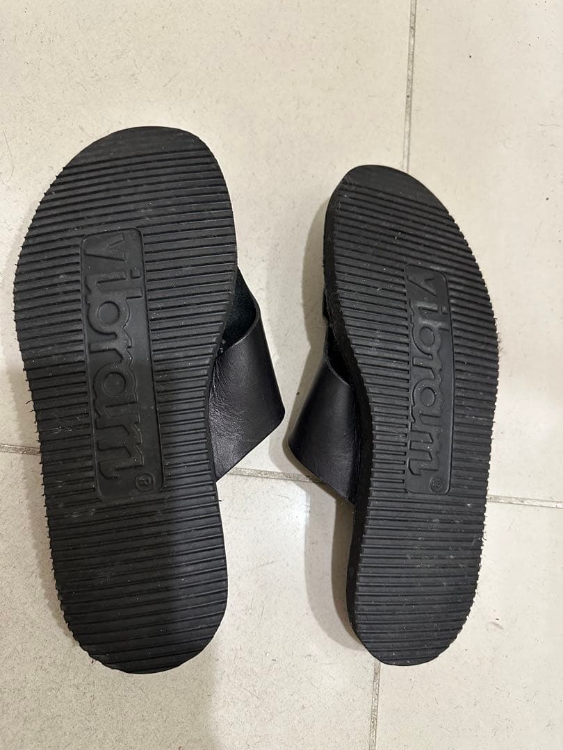 RUDE GALLERY STARBURST LEATHERサンダル