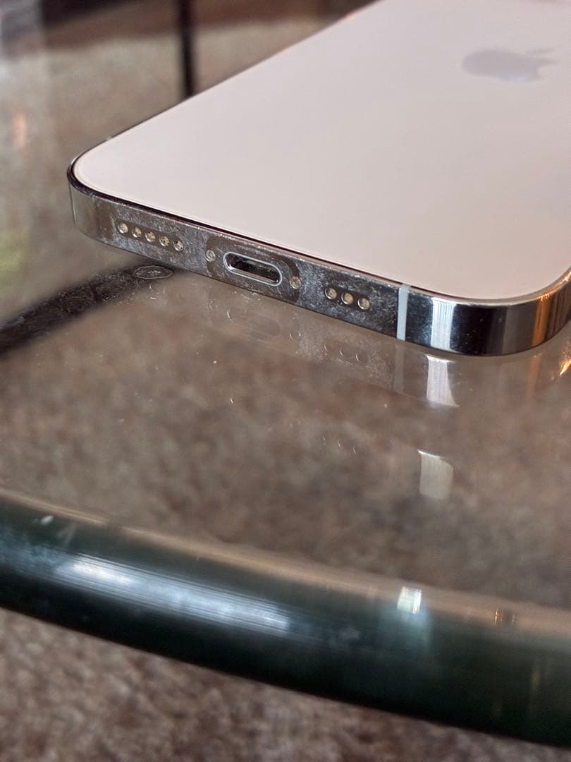 Apple iPhone 12 Pro ホワイト 本体　256gb SIMフリー