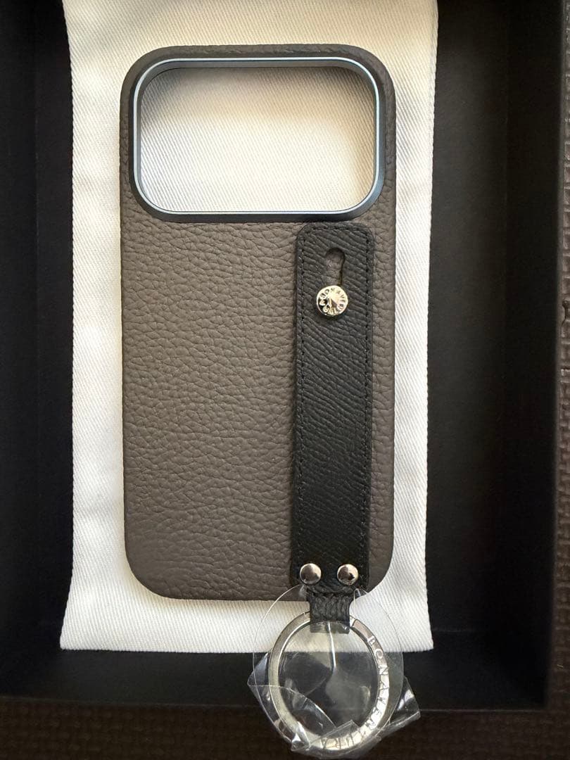 BONAVENTURA iPhone17proケース チャコールグレー×ブラック