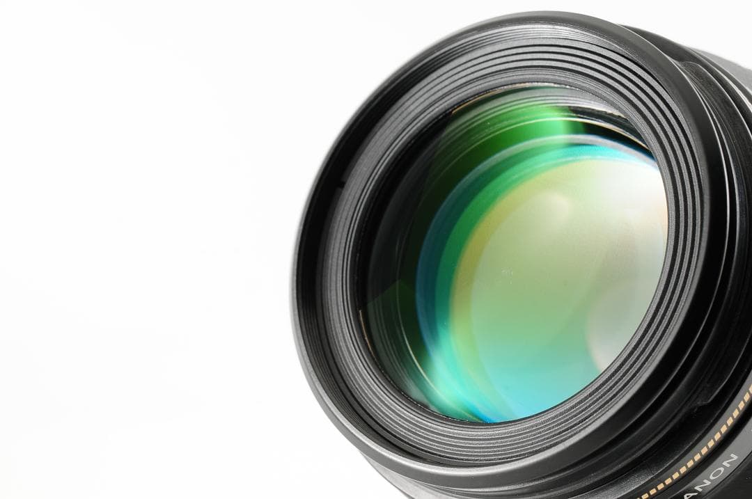 【美品】キャノン Canon EF 100mm F2.8 Macro USM