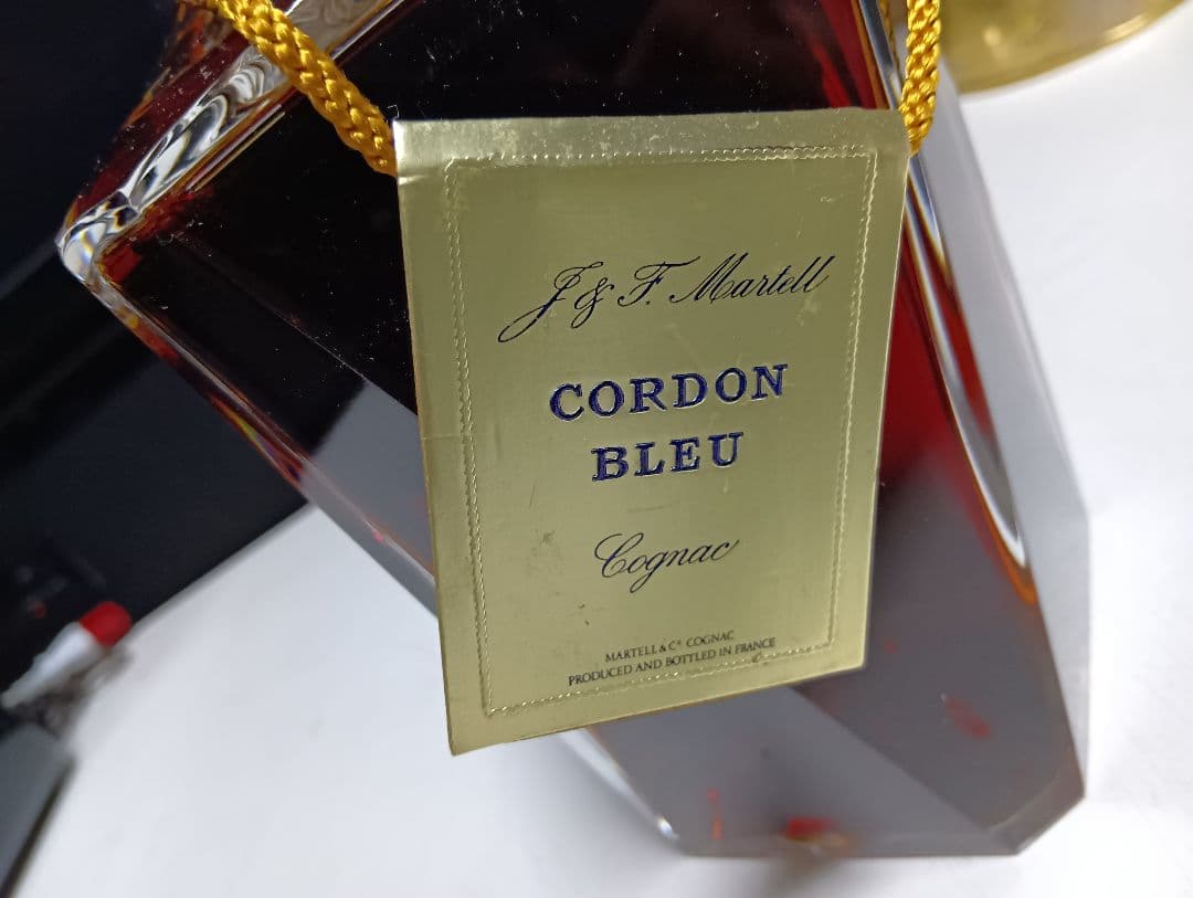 ジャッキー　様売約済　マーテル　コルドンブルー　バカラ　クリスタル　替栓付