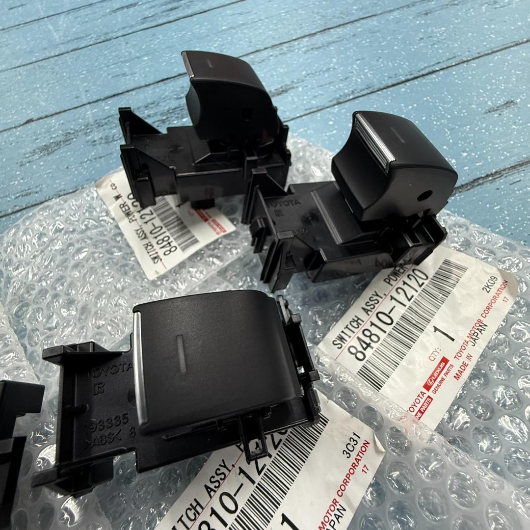 パワーウインドウスイッチ　カローラクロス　4点セット