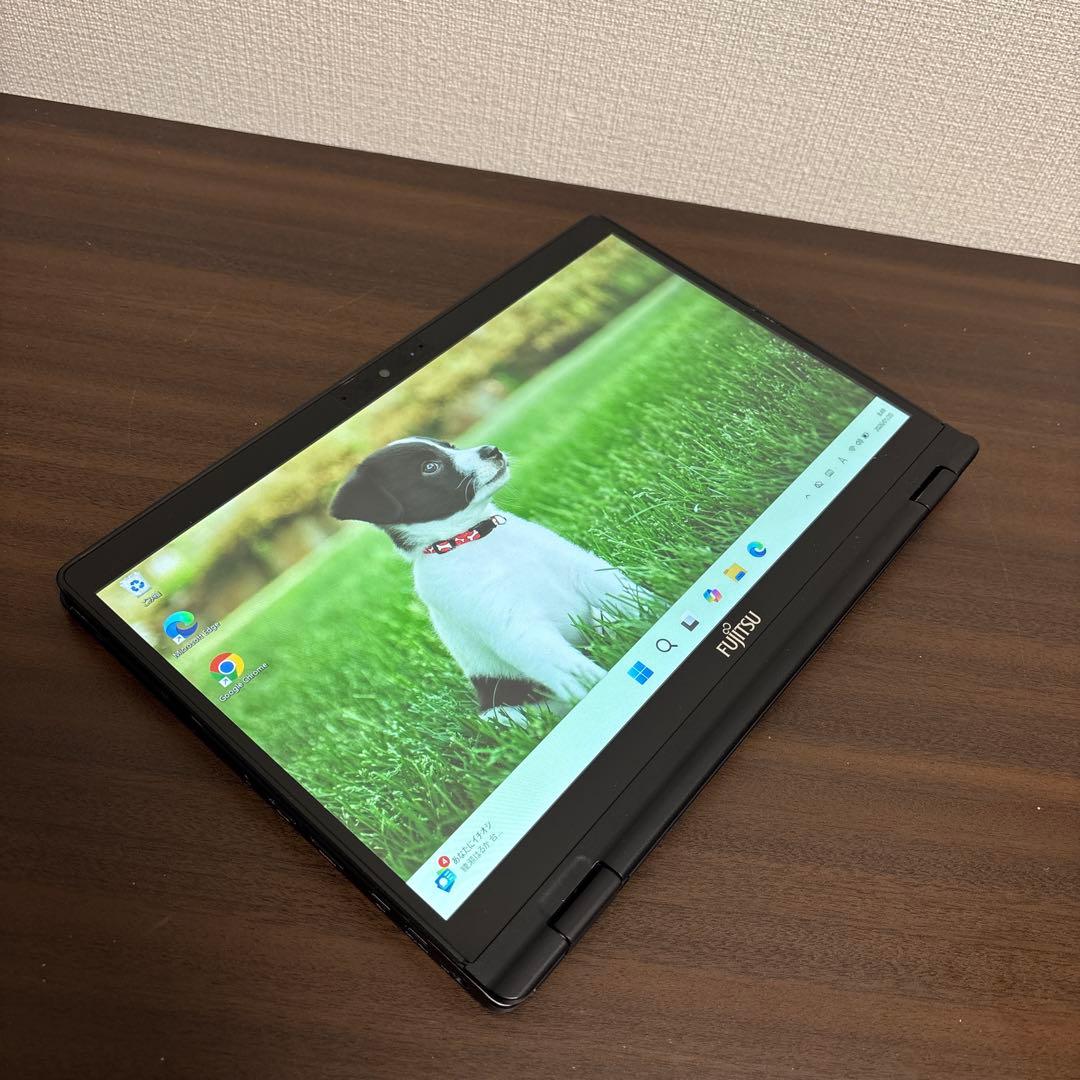 タッチペン付き！超軽量＆超高性能富士通製13.3インチ2in1モバイルPC！