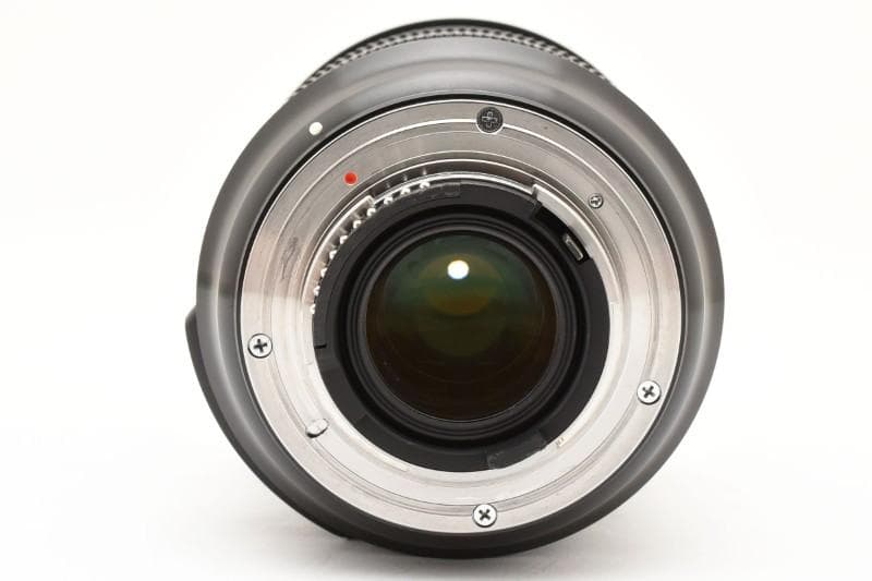 Sigma 24-105mm F/4 DG OS HSM Art（Fマウント）