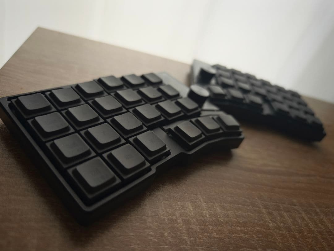 Cornix LP 無線分割キーボード【JezailFunder Japan】