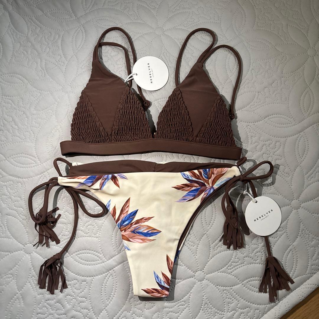 ブラウン フラワー　reselves水着　リバーシブルビキニ