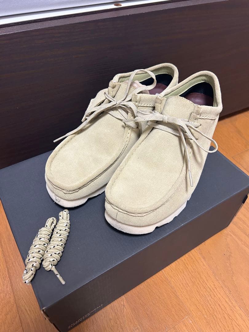 クラークス ワラビー ゴアテックス　ベージュ　26cm