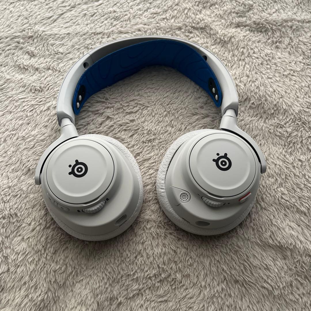 SteelSeries Arctis Nova 7P ワイヤレスヘッドセット